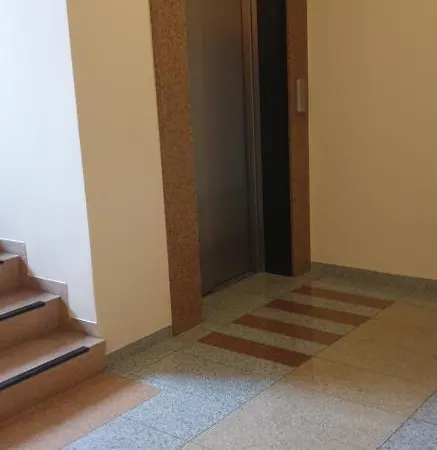 Apartament Pod Trzema Niebieskimi Kaczorami 아파트